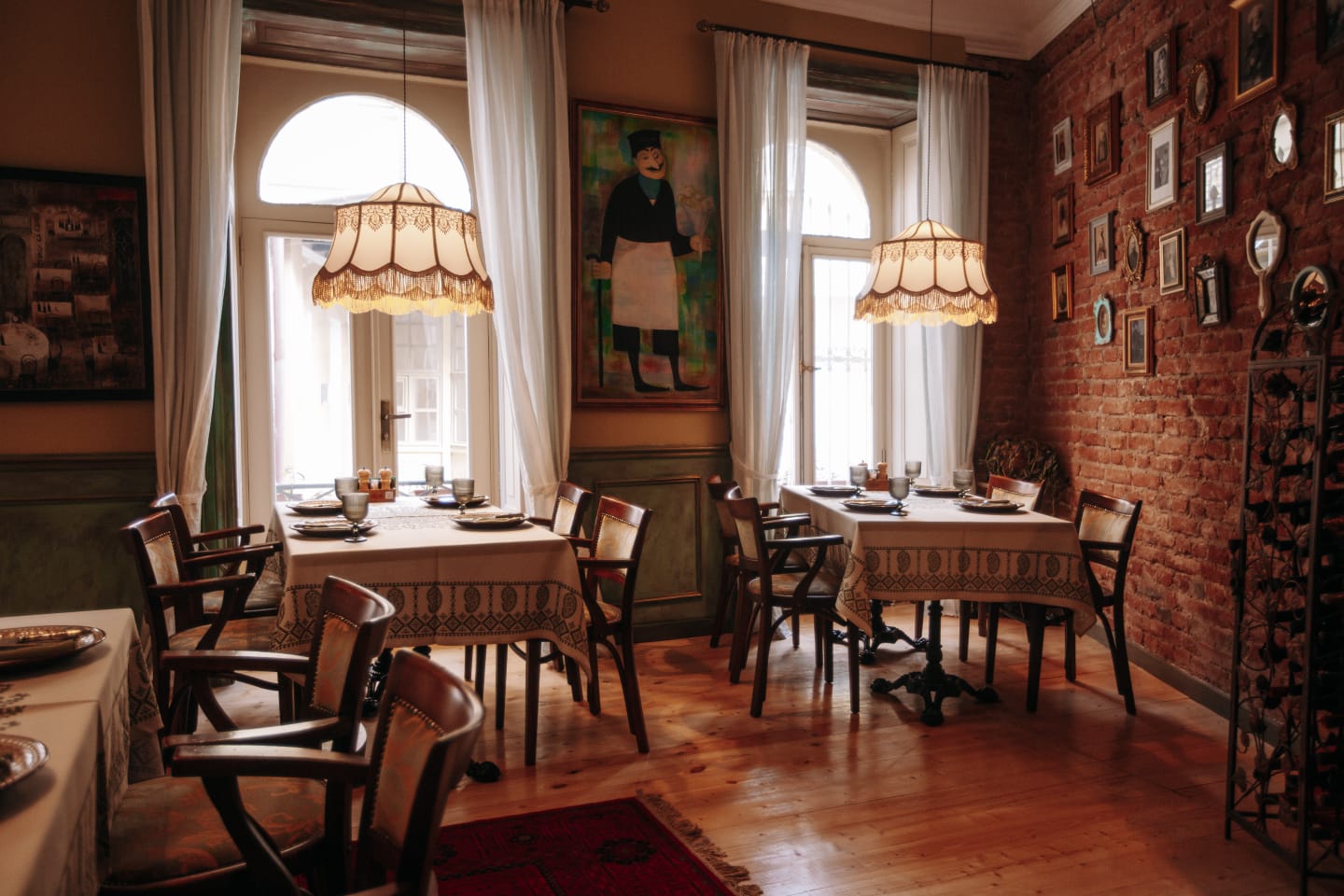 The dining room at Sakhli 1904